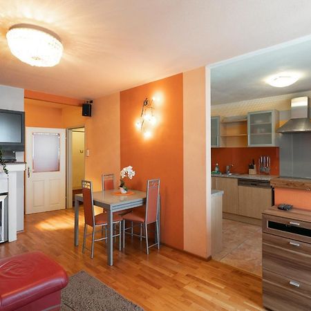 Zentrales Apartment In U-Bahn Naehe & Hauptbahnhof Vienna Exterior photo